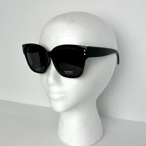 Sunglasses Women's Black Fashion Oversized Square Shades NEW